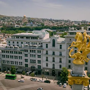 Monograph Freedom Square فندق