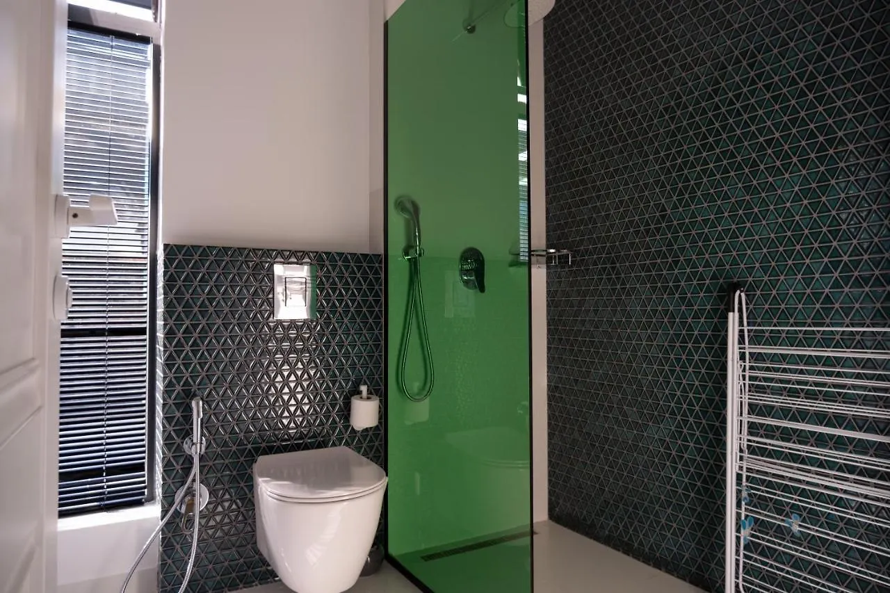 Villa Residence Resort Tbilisi 5*,